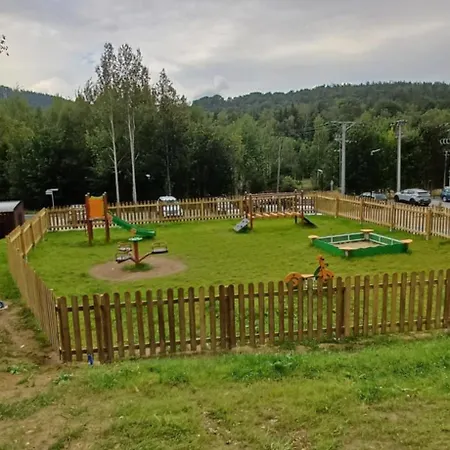 Flagowy Gorski Rodzinny * 斯克拉斯卡波伦巴